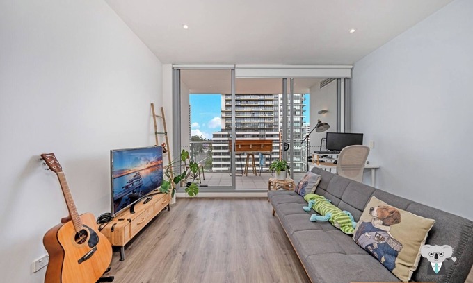 Macquarie Park Apartamento | KozyGuru | Macquarie Park | Stylish 1BR and Parking