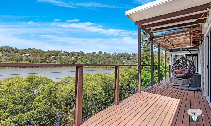 Padstow Heights Casa | KozyGuru | Waterfront Holiday House with Kayak