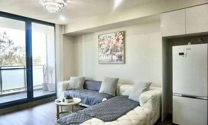 Wentworthville Apartamento | KozyGuru | Wentworthville | 2 Bed 2 Bath Apt