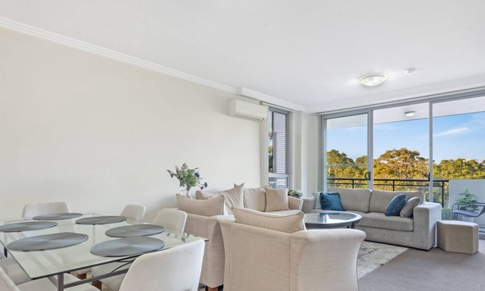 Westmead Apartamento | KozyGuru | Westmead | Modern Apt | Near Hospital