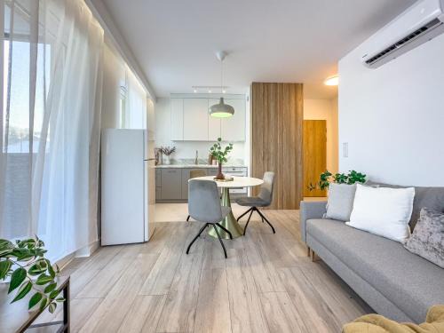 Wola Duchacka Apartamento | Krakowska Oaza Komfortu - Apartament Premium z Garażem