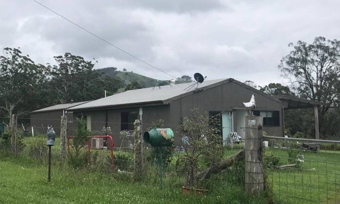 Krambach Otro | Krambach Cabin Farmstay, mid northcoast, pets, Forster, Gloucester,Taree, Nabiac