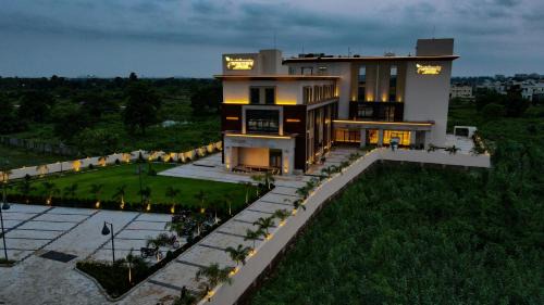 Cuttack Hotel | Krishna's courtyard Hotel & Convention