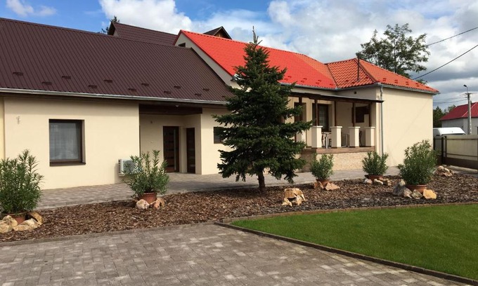 Kisvarda Cama Y Desayuno | Kristály apartmanok