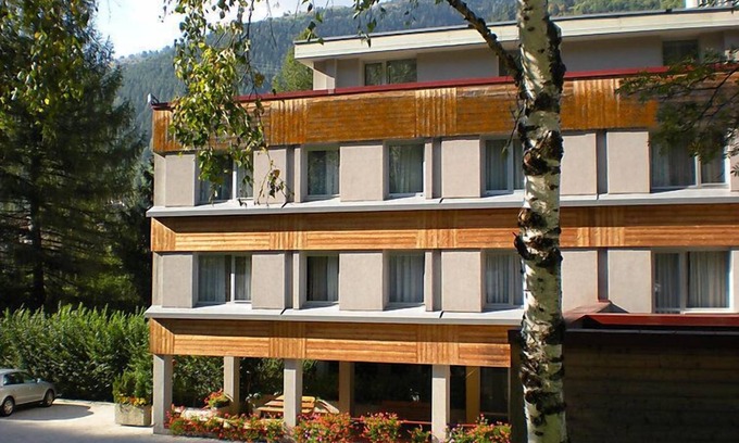 Marilleva 900 Apartamento | Kristall by Interhome