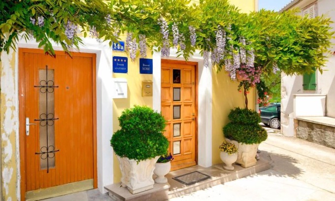 Brsec Apartamento | Kristijan by Interhome