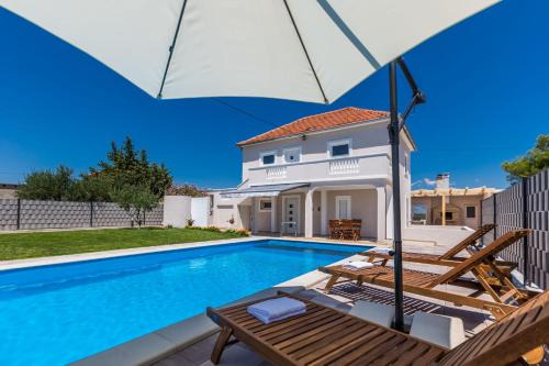 Visocane Casa | Kristina holiday home with private swimmingpool