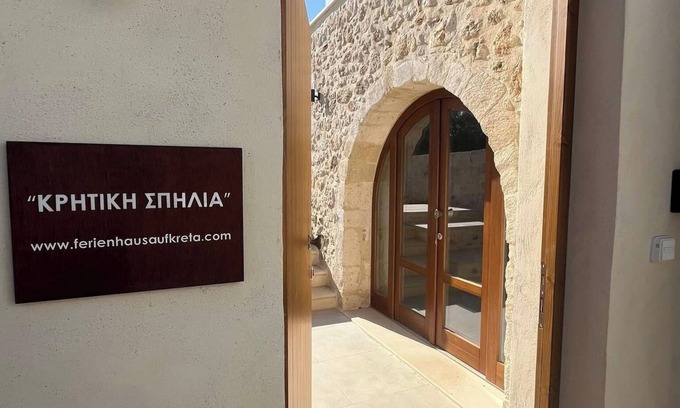 Prines Casa | Kritiki Spilia - Home & Spa