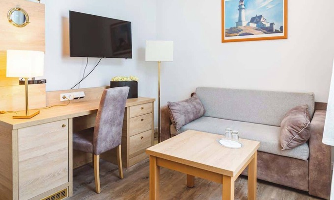 Warnemuende Apartamento | Krusenstern Summary: