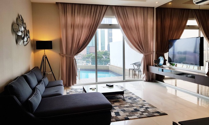 Taman Century Complejo | KSL Hotel & Resort