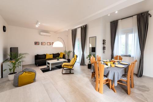 Sarsoni Villa | Kuća za odmor Diraki