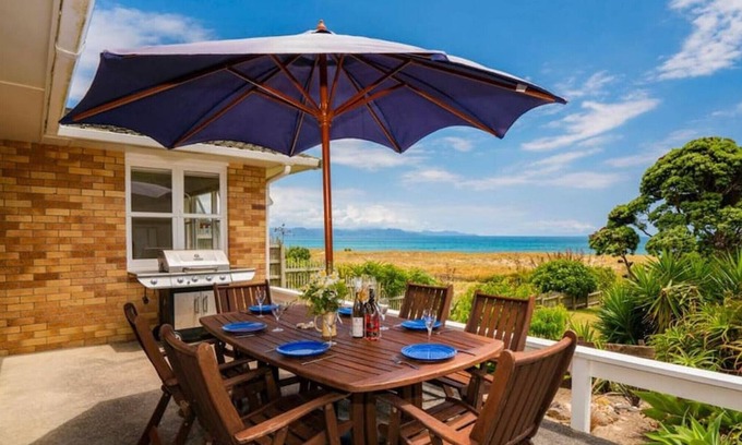 Kuaotunu Casa | Kuaotunu Beach House - At the Beach, Lukes, Cafe & Store