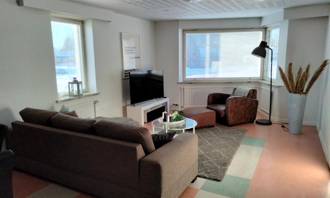 Kuhmoinen Apartamento | Kuhmoisten Kivilinna