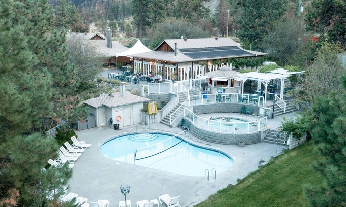 Lytton Alquiler De RV | KUMSHEEN Rafting Resort