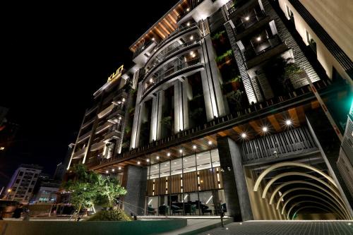 Xitun District Hotel | Kun Tour