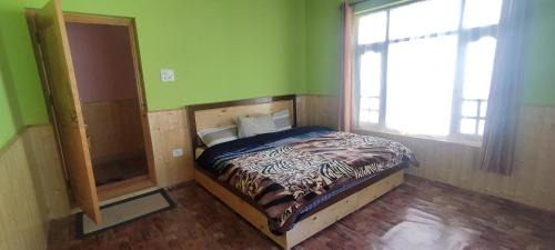 Kaza Casa | Kunjung palter home stay