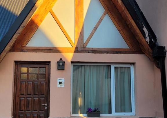 Esquel Chalet De Esquí | KUPAL