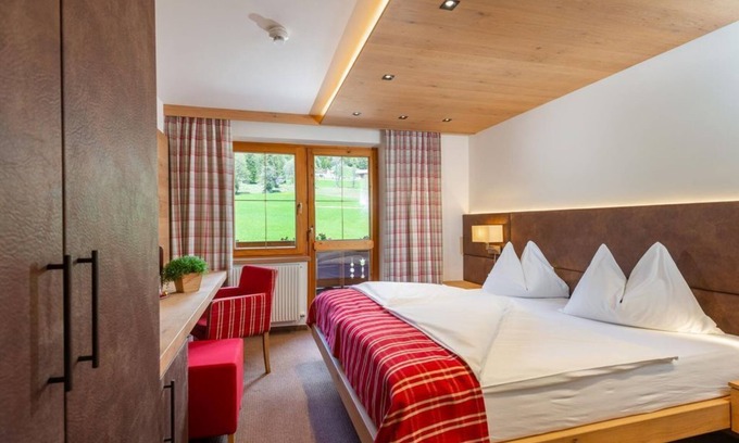Ramsau am Dachstein Casa | Kuschel-doppelzimmer mit Dusche, WC, HP, Kurz - Hotel Lindenhof