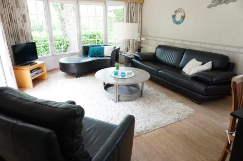 Groede Chalet De Esquí | Kustverhuur, Groede Paarlhof 19