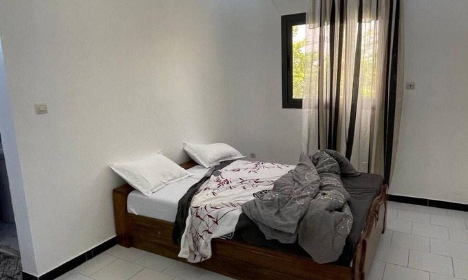 Kaolack Apartamento | Kuyito residence