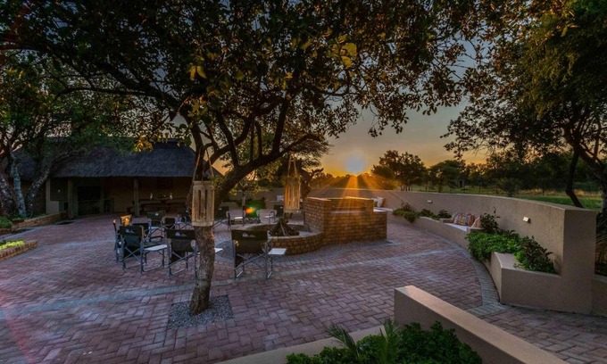 Rustenburg Cabina | KwaNathi Lodge