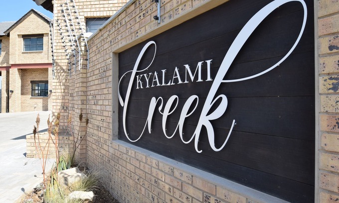 Greater Johannesburg Metropolitan Area Apartamento | Kyalami Creek Luxury Apartments