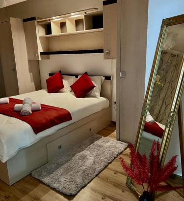 Tractorul Apartamento | Kyan Residence