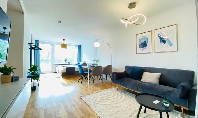 Grifflenberg Apartamento | KYANIT APARTMENT: FREE PARKING + POOL + NETFLIX