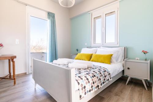 Filaki Apartamento | Kyma Seaview Apartment 2, Episkopi Beach