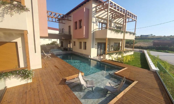 Ierissos Apartamento | Kynara Elegant Living