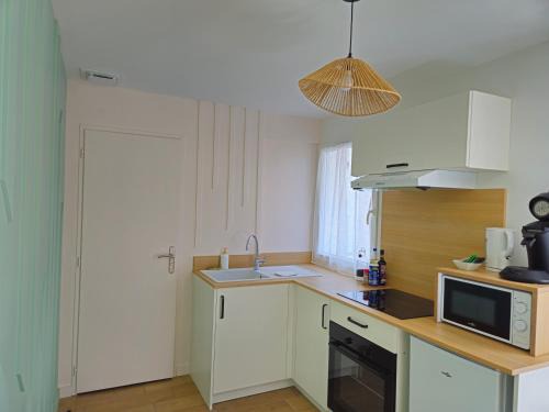 Les Romains Apartamento | Léo - Cosy Studio entièrement rénové avec courette