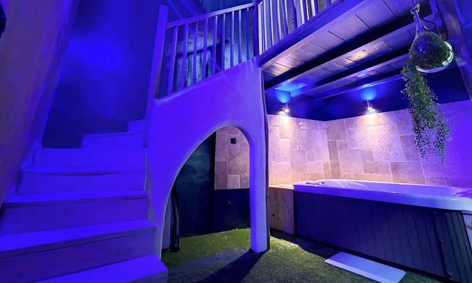 Saint-Etienne-de-Fontbellon Casa | L' Échappée Cachée - Charming B&B - SPA - SAUNA - MASSAGE
