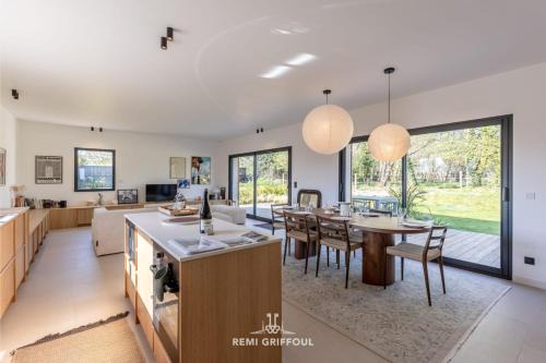 Honfleur Casa | L'Élégance 115 m 4 2 guests Design & Nature