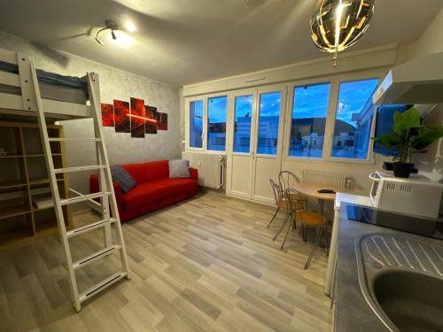 Besancon Apartamento | L'Étoile Noire