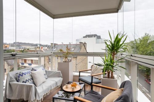 La Touche Apartamento | L'Air - Elégant 2 chambres avec loggia dans résidence de haut standing