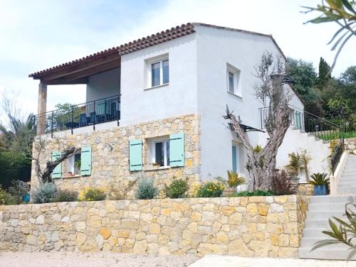 Fayence Casa | L'Aloha Gîte de charme au cœur de Fayence avec Vue Panoramique