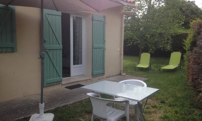 Moissac-Bellevue Casa | La casa rural L'Amandier - Moissac-Bellevue