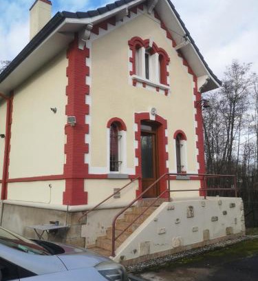 Saint-Vallier Casa | L'ancienne Maison du gardien