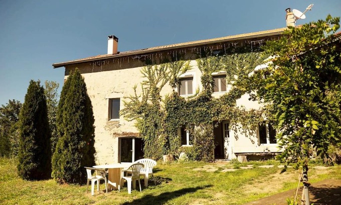 Retournac Casa | L'Ange : Entre monts et vallées