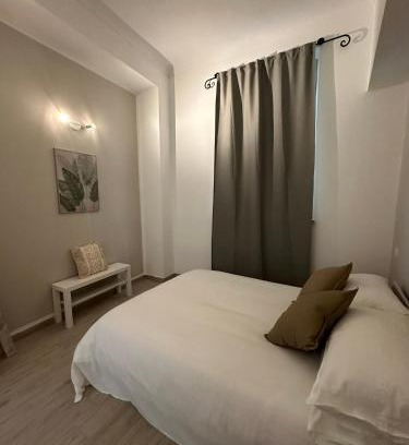 Casale Monferrato Apartamento | L'Angolo Rosa