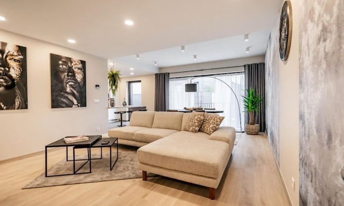 Liege Apartamento | L'appart Léon, avec sauna
