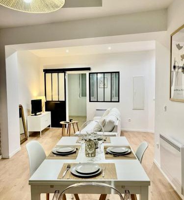 Saint-Honore - Jeanne d'Arc Apartamento | L' Appart' , tendance et épuré avec bel extérieur, proche du centre