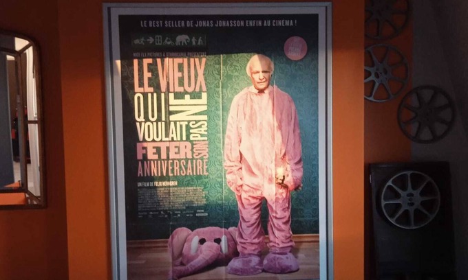 Sedan Apartamento | L'appt du vieux qui ne voulait pas fêter son anniversaire park. privatif gratuit