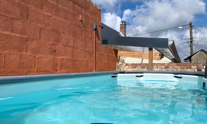 Arrest Casa | L'Arrestoise : swimming pool, terraces, land 1000m2