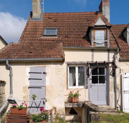 Pousseaux Casa | L'Atelier de Pierre 1-Bed Cottage in Pousseaux