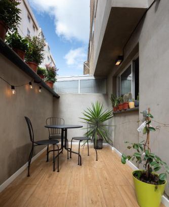 Foz do Douro Apartamento | L'Atelier - Warm Porto Loft