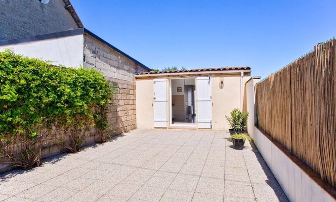 Lion-sur-Mer Casa | L'atypique, 150M beach terrace