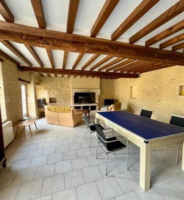Saint-Come-de-Fresne Apartamento | L'Azalée, avec accès piscine et jacuzzi