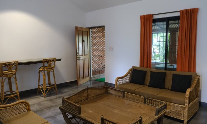 Vagator Cabaña | L'Azur .1 Studio Cottage, Vagator Beach, GOA