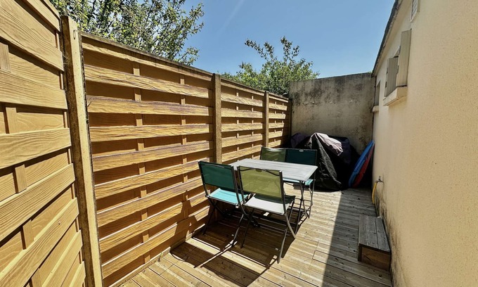 Asnelles Apartamento | L'Émeraude, apartment with terrace near the beach